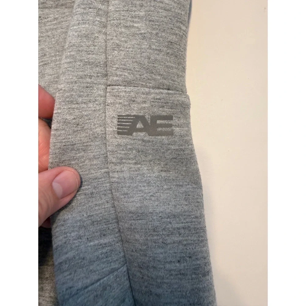 American Eagle Mens Gray Tech Fleece Joggers Sweatpants L Activewear Drawstring